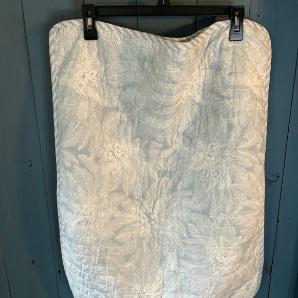 Tommy Bahama  Home Light Blue & White Floral Quilted Pillow Shams | Standard - Picture 1 of 11
